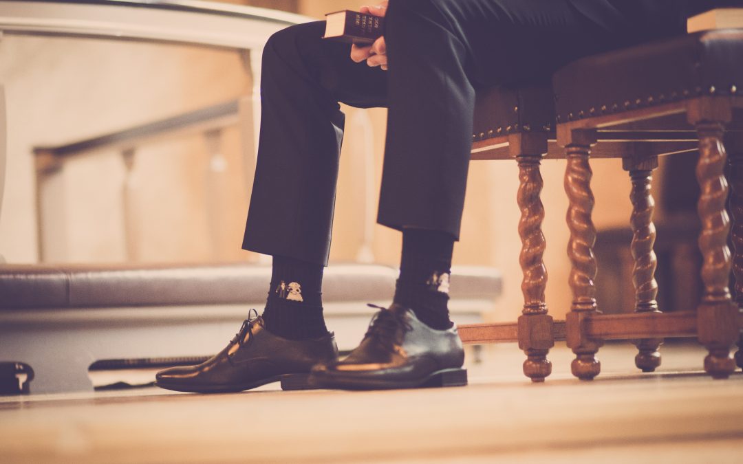 Maximizing RV Interior Space: Smart Furniture Choices & Layout Tips