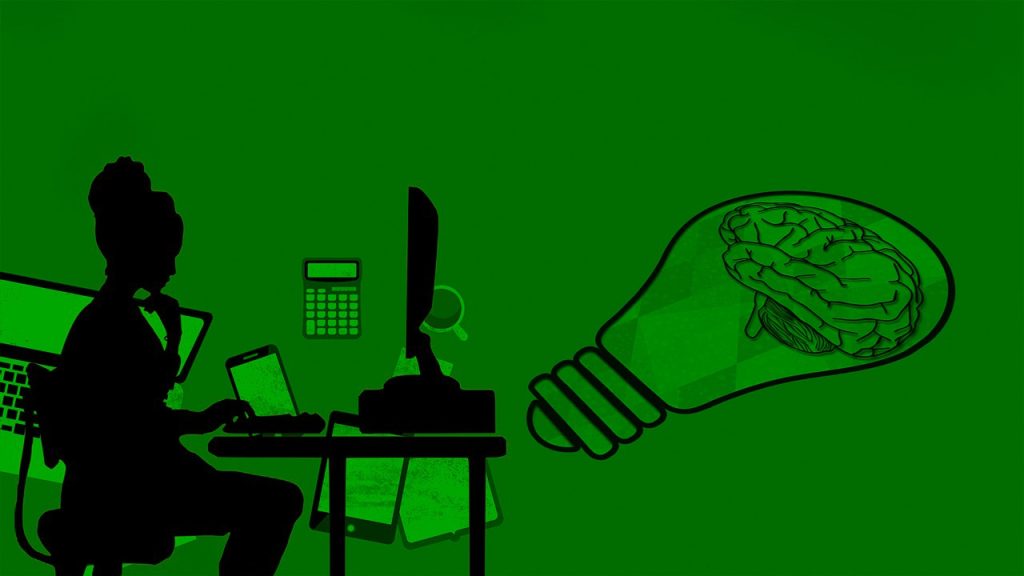 RV Digital Nomad Lifestyle: How To Work And Travel Simultaneously