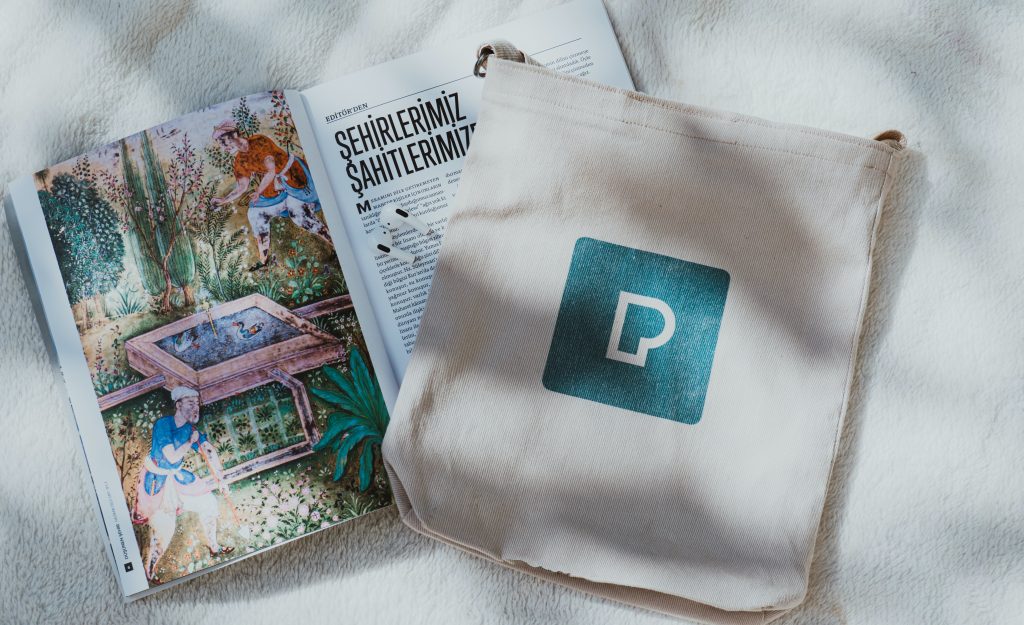 Choosing The Best Portable Satellite Dish For Your RV A Buyer’s Guide